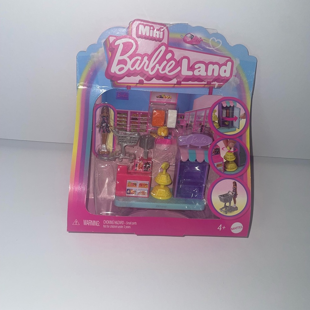 Barbie Land Mini Playset - Pink and Yellow